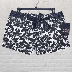 Retro Y2K‎ TRACY EVANS Limited White Black Floral Shorts Sash Belt Junior 9 NWT